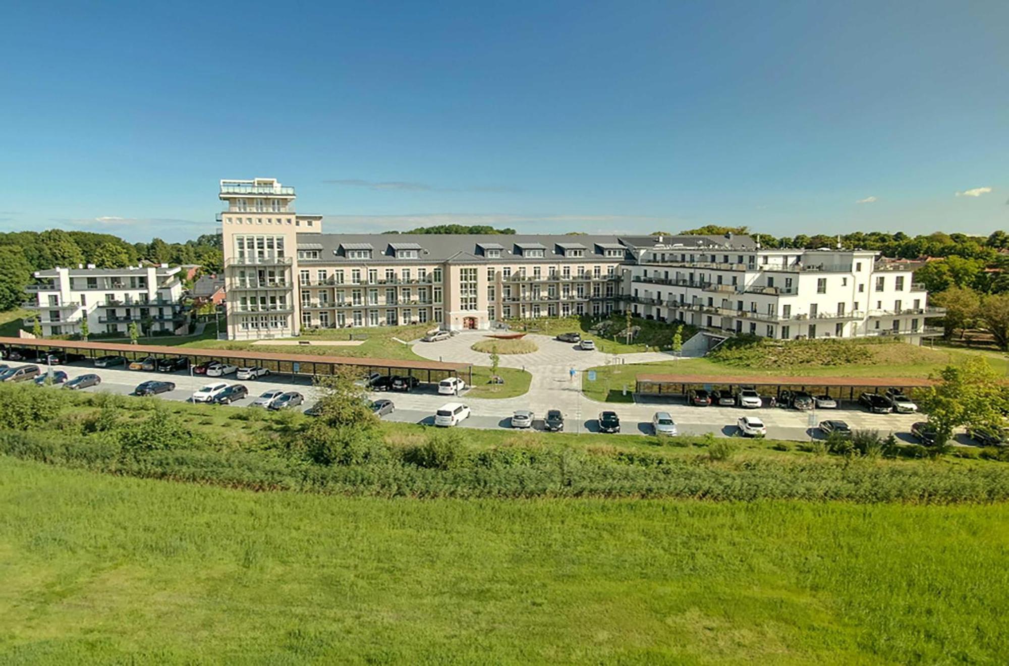 Seeschwalbe In Der Alten Seefahrtschule Wustrow  Kültér fotó